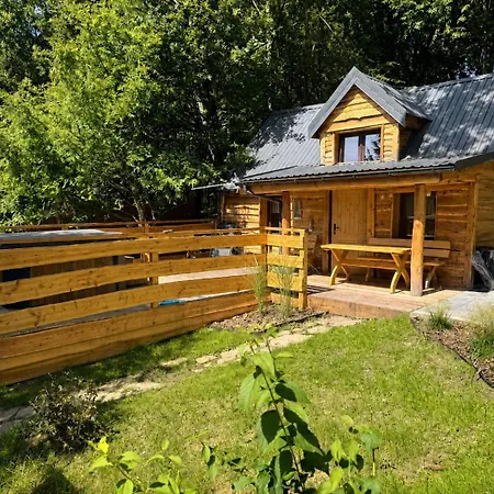 Dom Z Jacuzzi Sauna I Grillem Будинок відпочинку