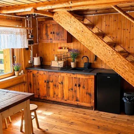 Dom Z Jacuzzi Sauna I Grillem Будинок відпочинку